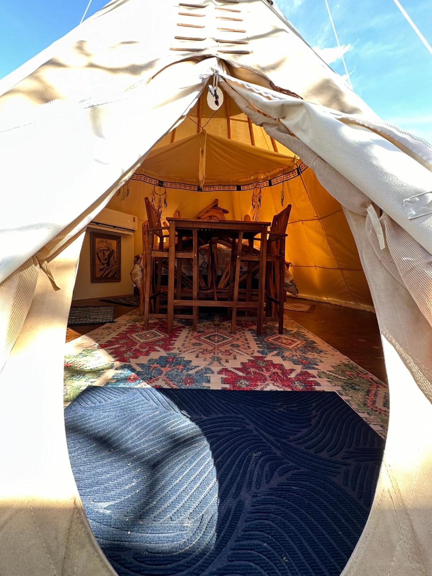 Bandera Stronghold Retreat Luaran gambar